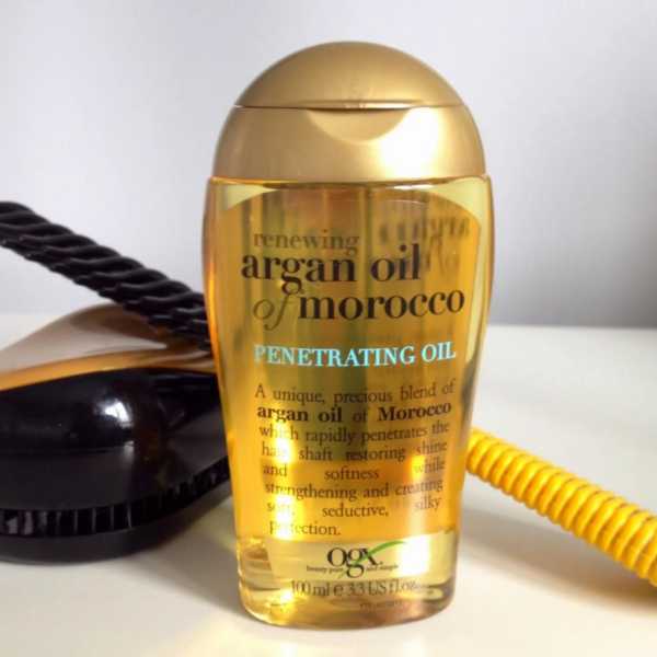 Tinh dầu dưỡng tóc OGX Renewing Argan Oil