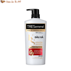 Dầu xả Tresemmé Keratin Smooth